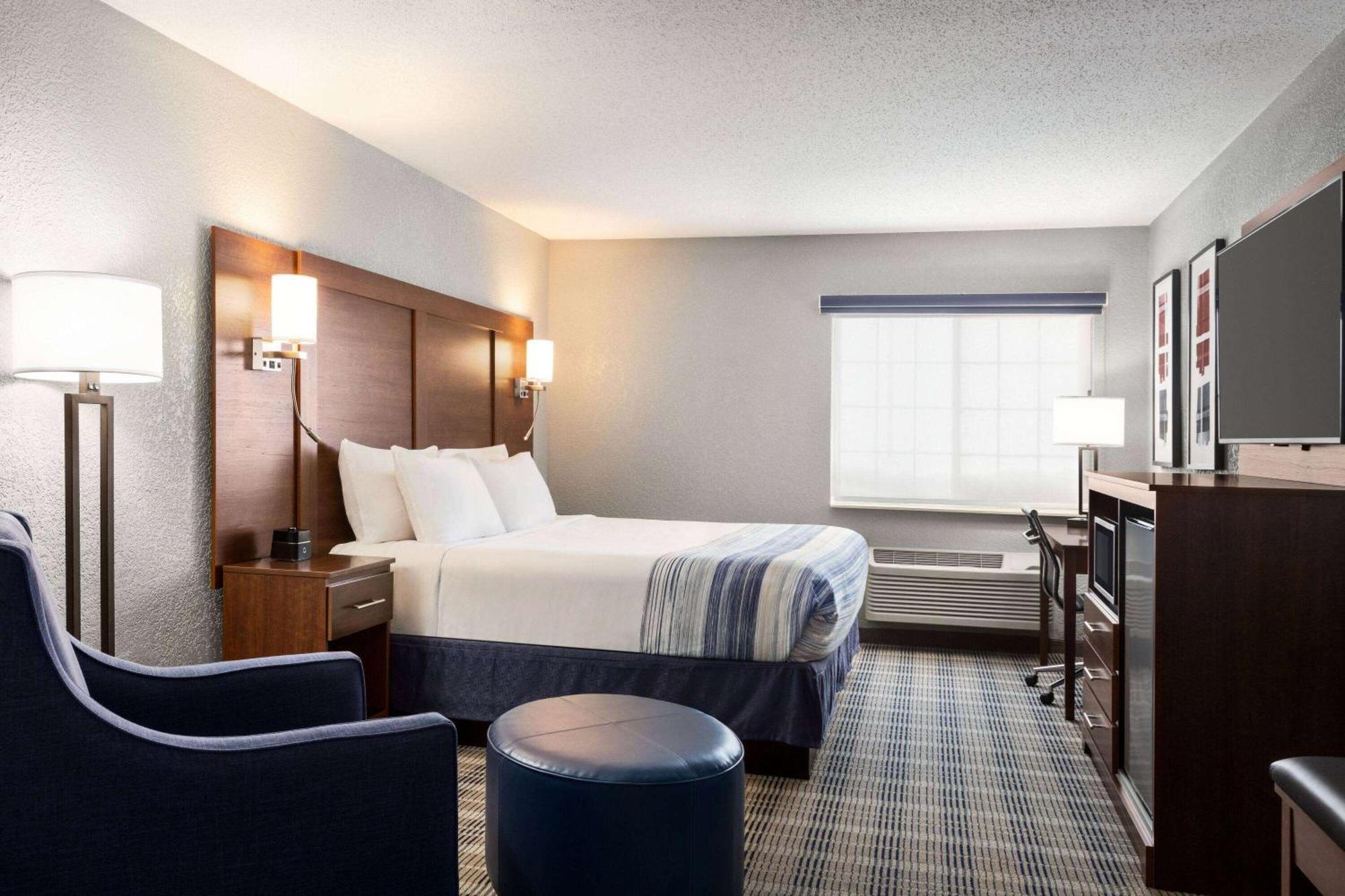 Americinn By Wyndham Williamsburg Zewnętrze zdjęcie